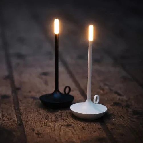 Candlelight™ - Kabellose wiederaufladbare Tischlampe